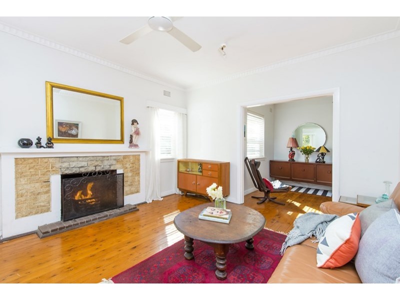 13 Riverview Parade, North Manly NSW 2100