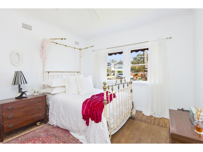 13 Riverview Parade, North Manly NSW 2100