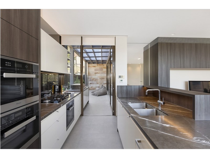 4 Spring Cove Avenue, Manly NSW 2095