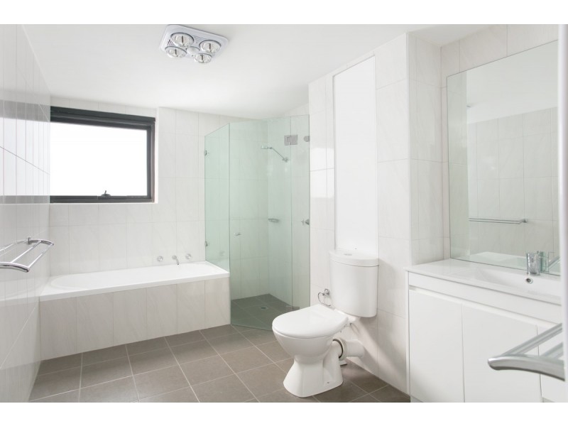 8C/29-34 East Esplanade, Manly NSW 2095