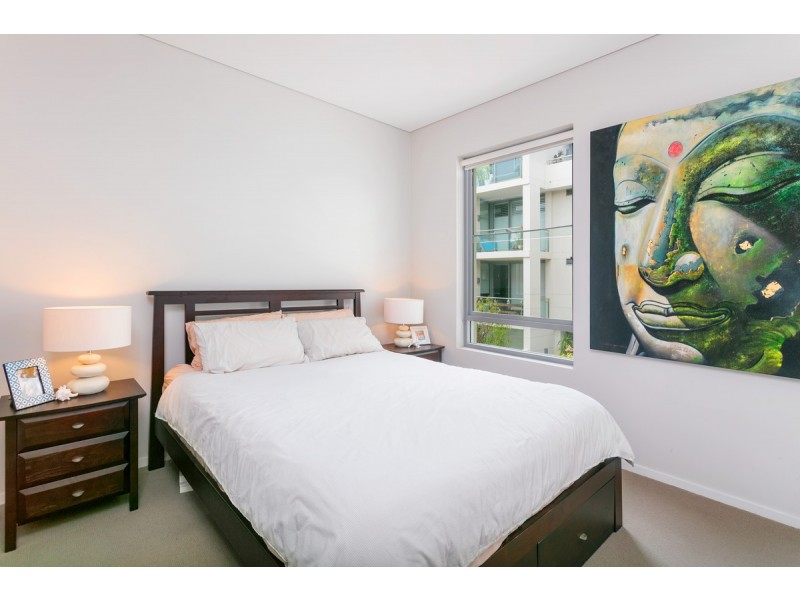 C211/8-28 The Corso, Manly NSW 2095