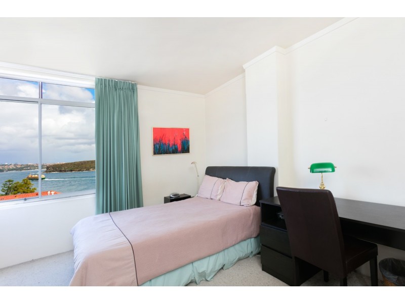 18/12 Cove Avenue, Manly NSW 2095