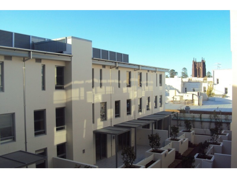 E203/8-28 The Corso, Manly NSW 2095