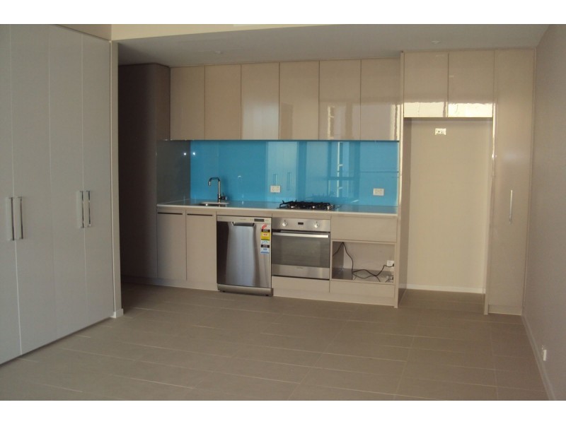 E203/8-28 The Corso, Manly NSW 2095