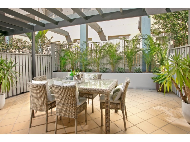 2/11 Gilbert Street, Manly NSW 2095