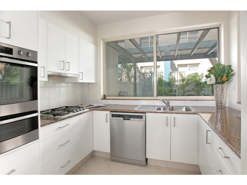 2/11 Gilbert Street, Manly NSW 2095