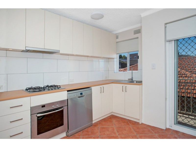 9/95 Queenscliff Road, Queenscliff NSW 2096