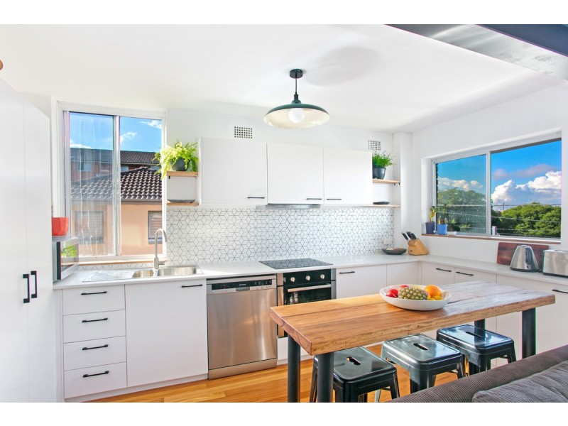 1/3 Dalley Street, Queenscliff NSW 2096