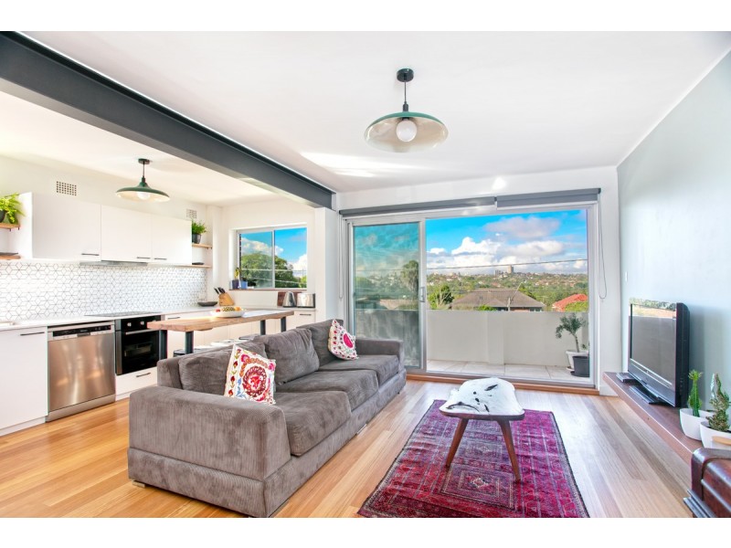 1/3 Dalley Street, Queenscliff NSW 2096
