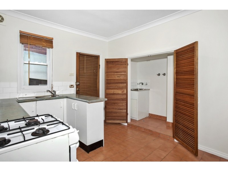 2/79 Birkley Road, Manly NSW 2095
