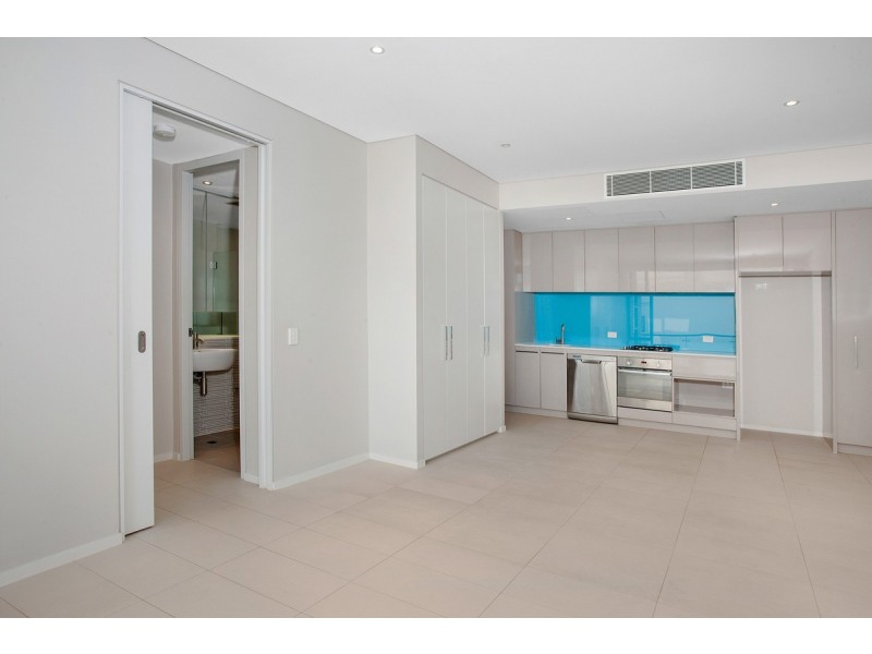 E303/8-28 The Corso, Manly NSW 2095