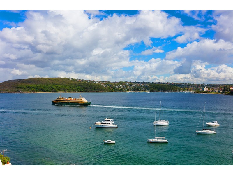 18/12 Cove Avenue, Manly NSW 2095