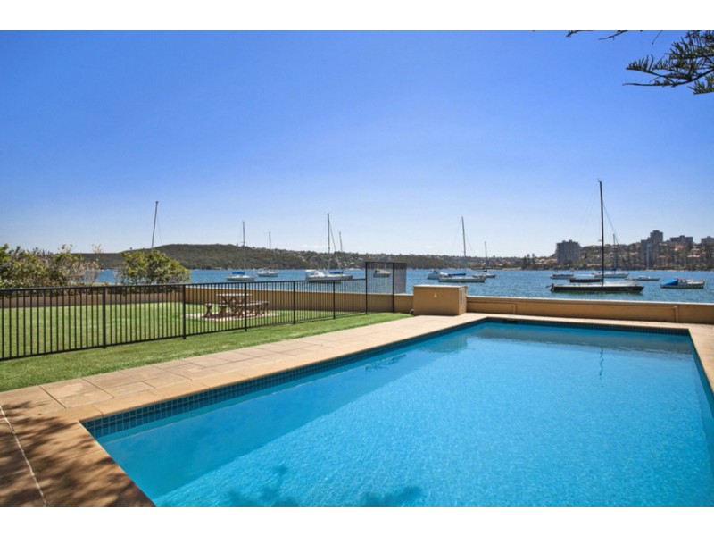 18/12 Cove Avenue, Manly NSW 2095