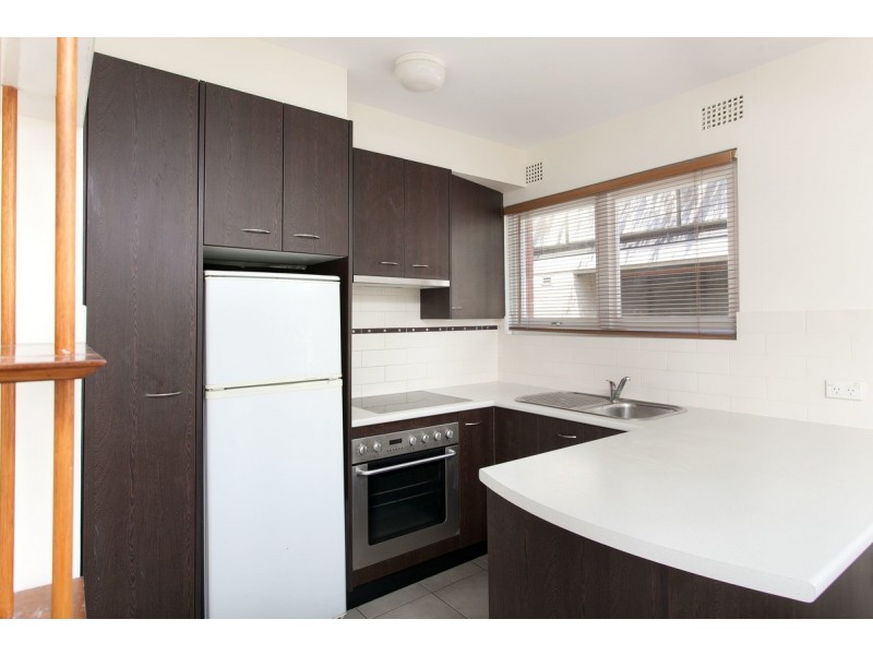 4/32 Elamang Avenue, Kirribilli NSW 2061