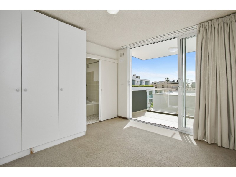 17/37-38 East Esplanade, Manly NSW 2095