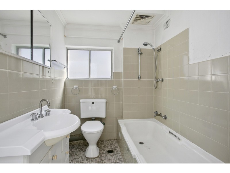 17/37-38 East Esplanade, Manly NSW 2095