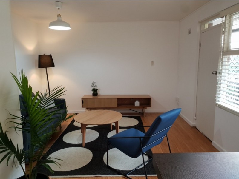 2/8 Campbell Parade, Manly Vale NSW 2093