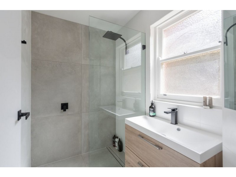 2/9 Griffin Street, Manly NSW 2095