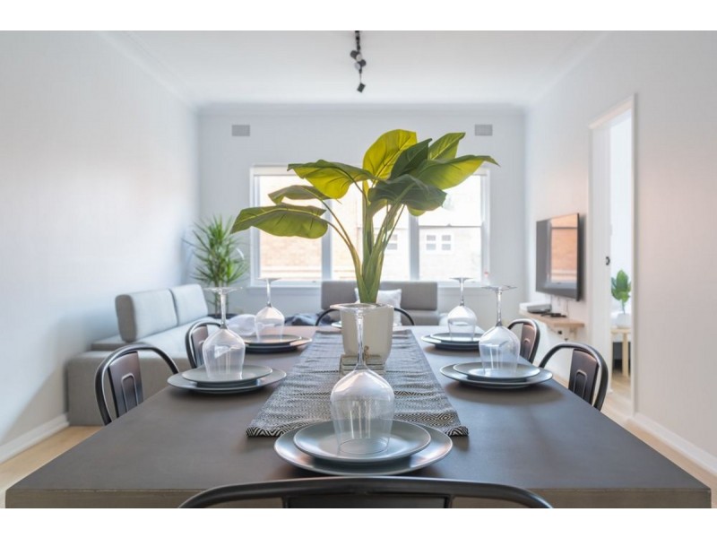 2/9 Griffin Street, Manly NSW 2095