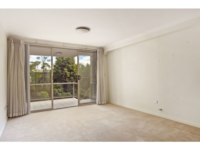 10/36-40 Old Pittwater Road, Brookvale NSW 2100