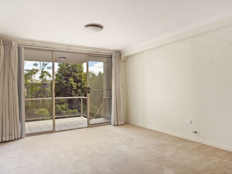 10/36-40 Old Pittwater Road, Brookvale NSW 2100