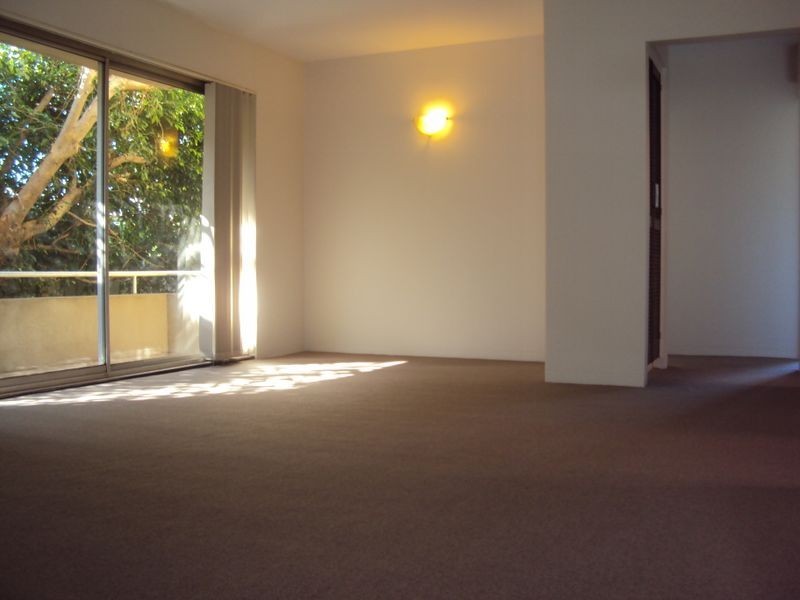 2/130 Condamine Street, Balgowlah NSW 2093