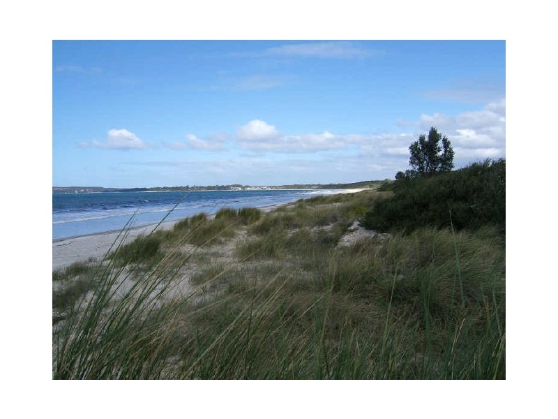 76 Roskell Road, Callala Beach NSW 2540