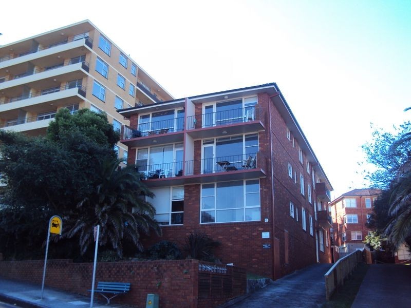 1/18 Fairlight Street, Manly NSW 2095