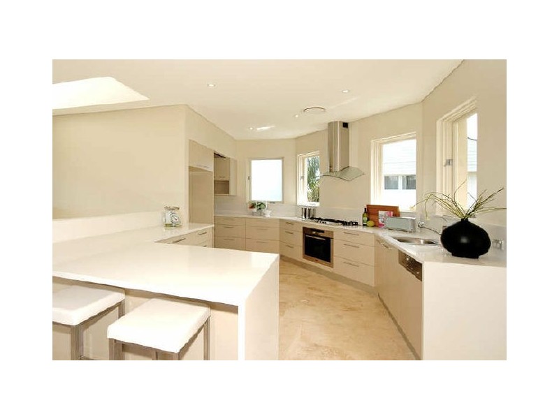 29 Edgecliffe Esplanade, Seaforth NSW 2092