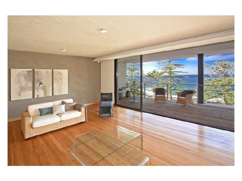 24 & 25/7 South Steyne, Manly NSW 2095
