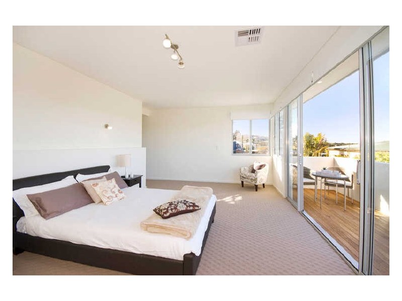 29 Pitt Road, North Curl Curl NSW 2099