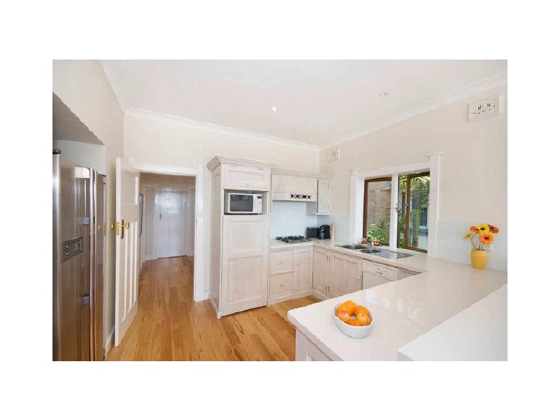 16 Arthur Street, Fairlight NSW 2094