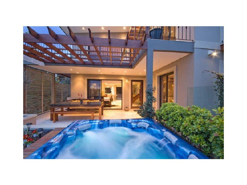 31 Queenscliff Road, Queenscliff NSW 2096