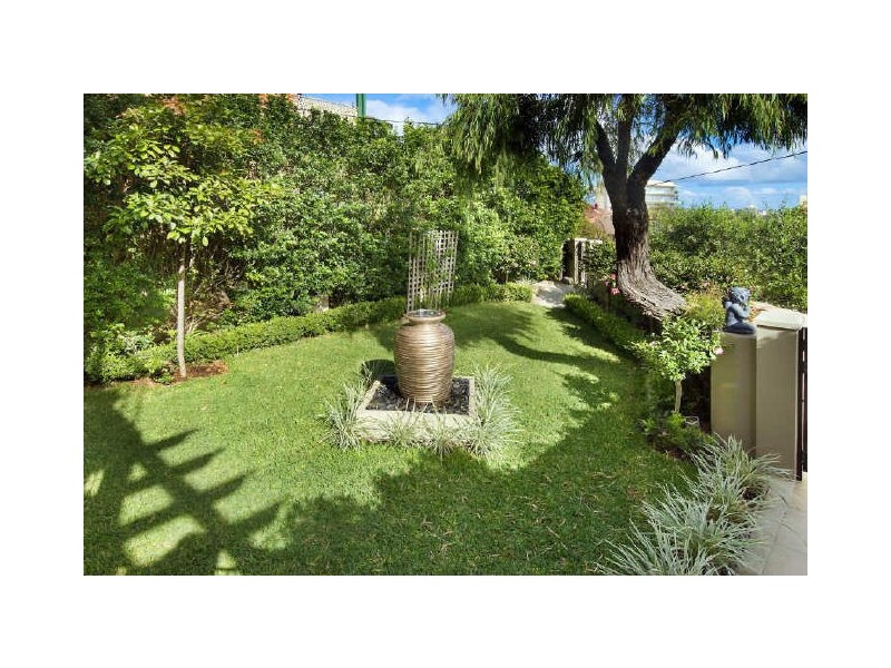 31 Queenscliff Road, Queenscliff NSW 2096