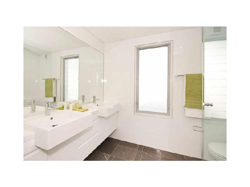 29 Pitt Road, North Curl Curl NSW 2099