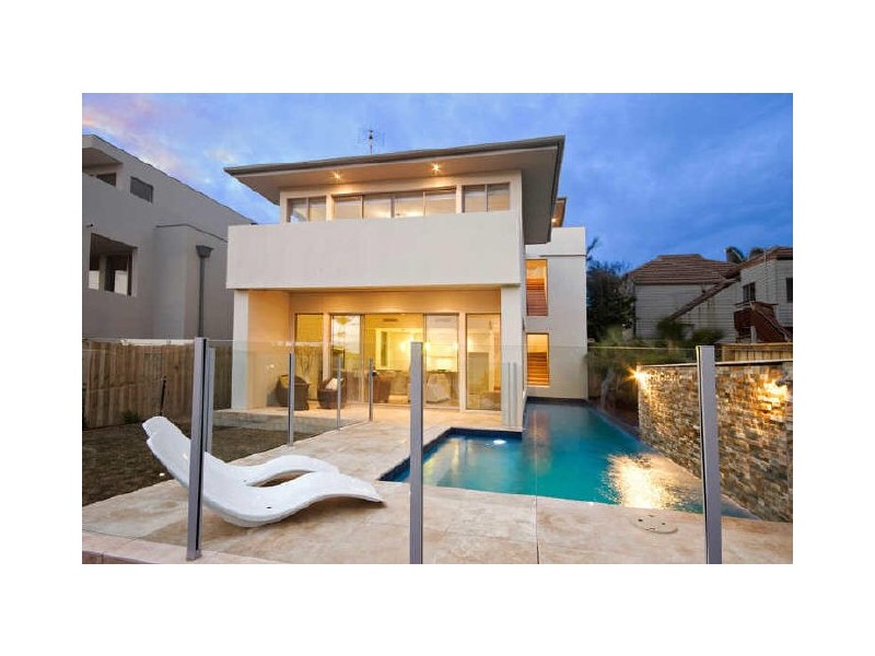 29 Pitt Road, North Curl Curl NSW 2099