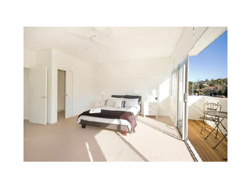 29 Pitt Road, North Curl Curl NSW 2099