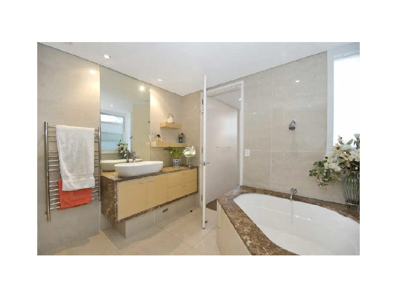 2/2 Addison Road, Manly NSW 2095