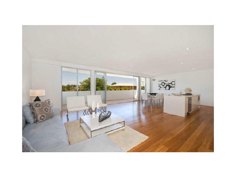 31 Pitt Road, North Curl Curl NSW 2099