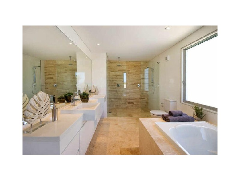 31 Pitt Road, North Curl Curl NSW 2099