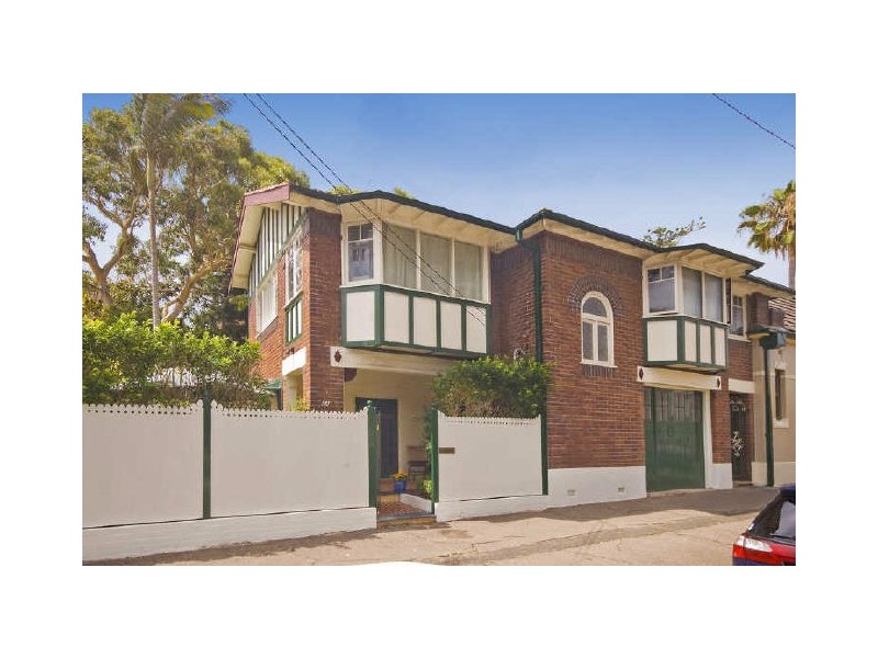 8A Ashburner Street, Manly NSW 2095
