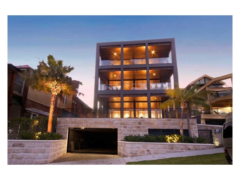 2/101 Bower Street, Manly NSW 2095