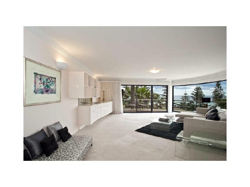 9/102 North Steyne, Manly NSW 2095