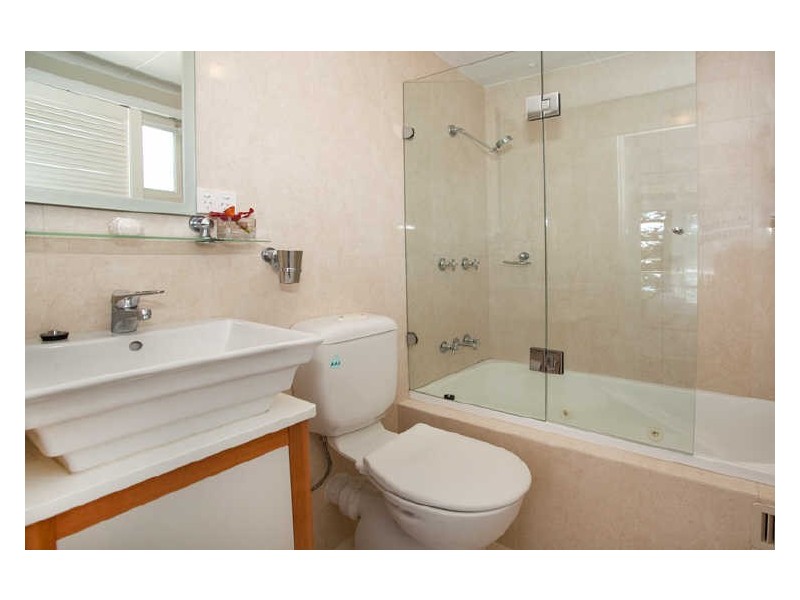 3/2 Monash Parade, Dee Why NSW 2099