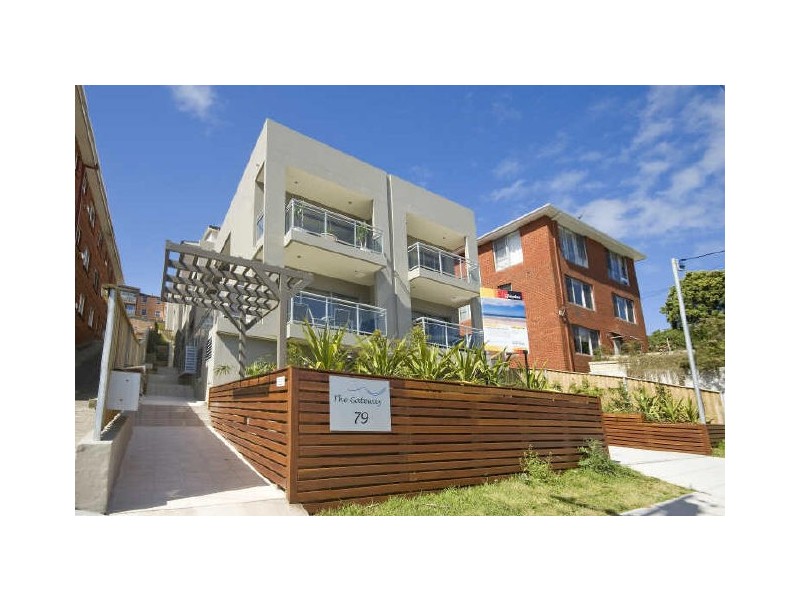 2/79 Queenscliff Rd, Queenscliff NSW 2096