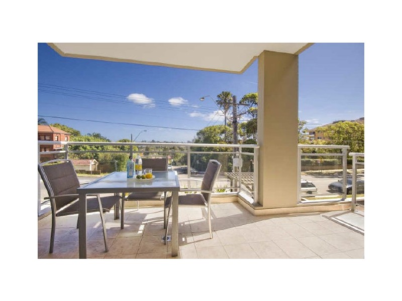2/79 Queenscliff Rd, Queenscliff NSW 2096