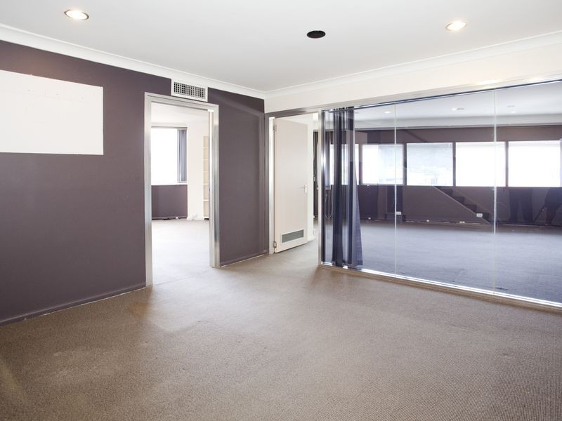 2/2 Pittwater Road, Manly NSW 2095