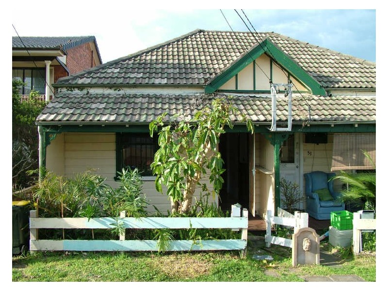 33 Crown Road, Queenscliff NSW 2096