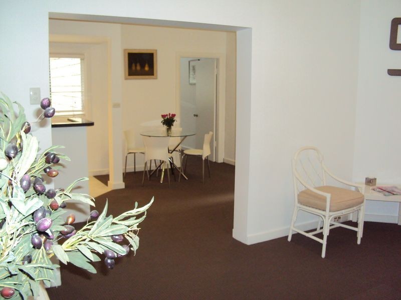 4/80 West Esplanade (Enter lower Gilbert St), Manly NSW 2095