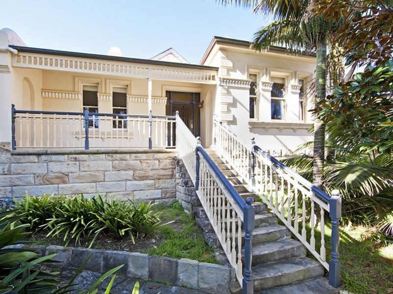 7 Cove Avenue, Manly NSW 2095